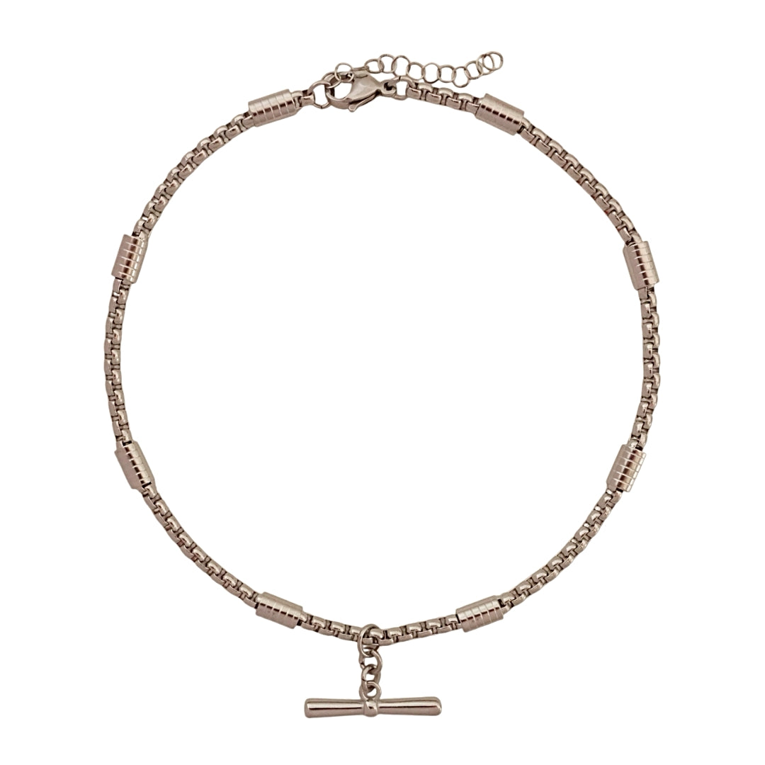 T CHOKER
