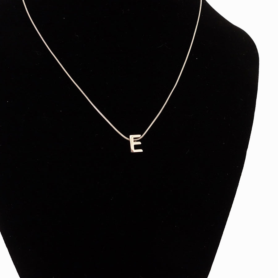 E SILVER NECKLACE