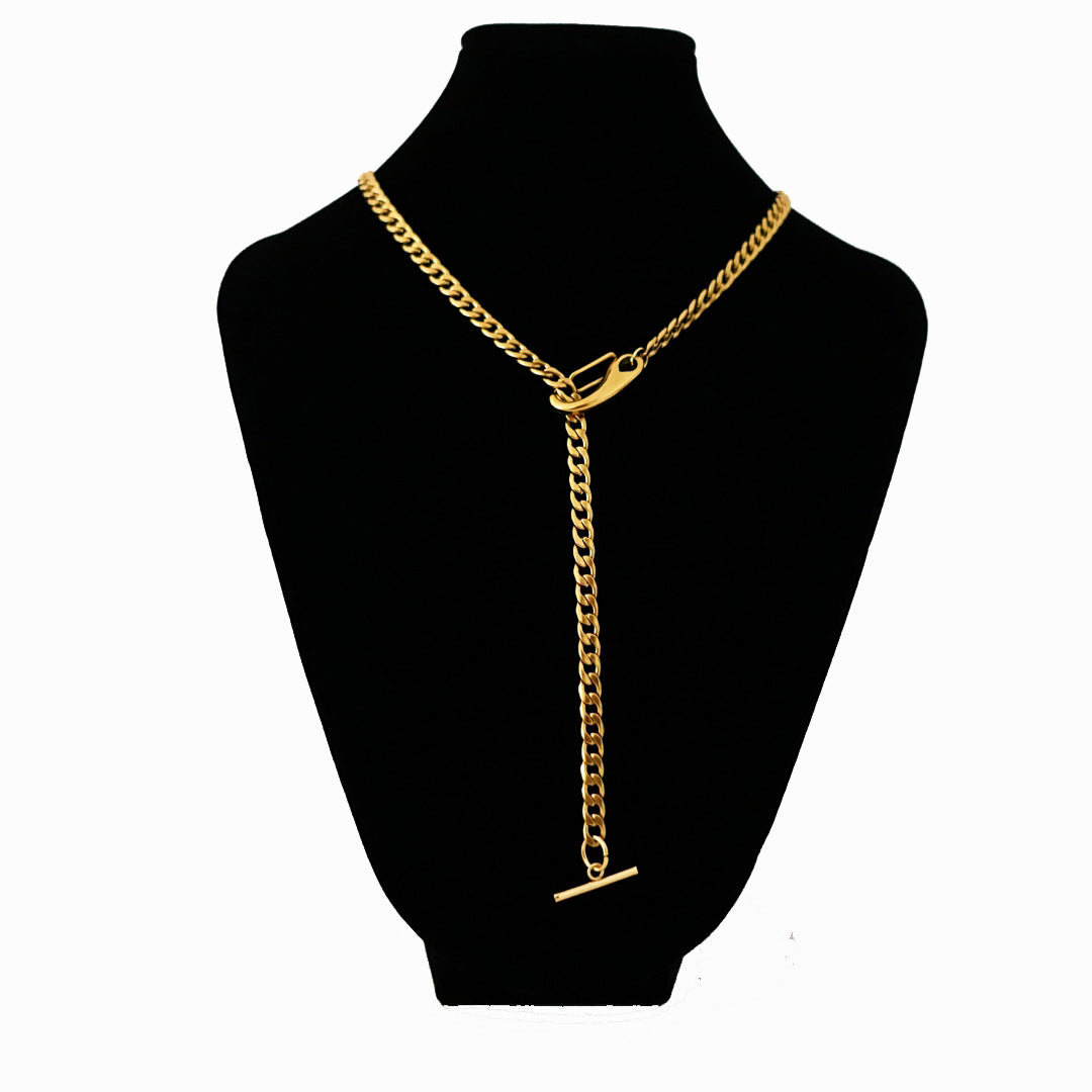 MASSIVE CHAIN NECKLACE