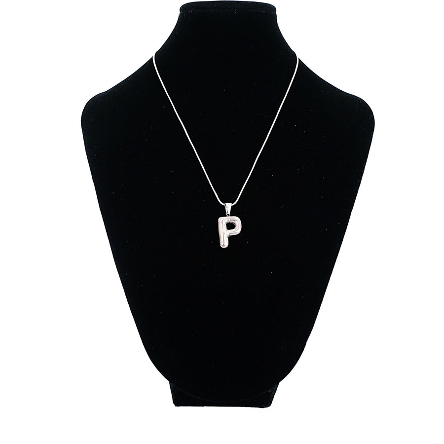 P BALLOON NECKLACE