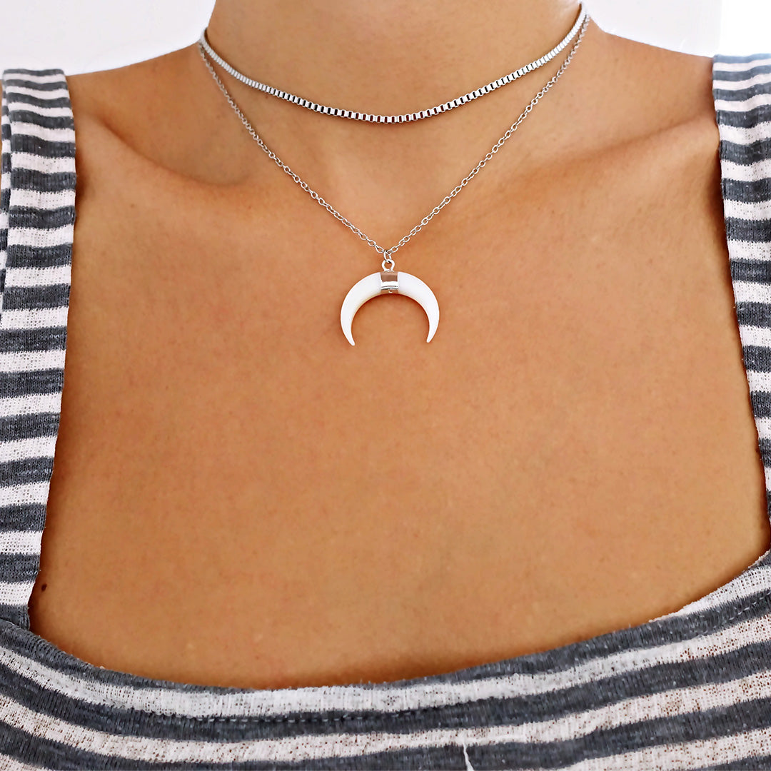 CUBE CHOKER