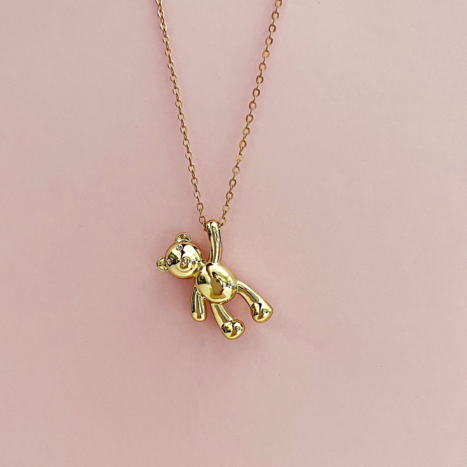 GOLDEN TEDDY